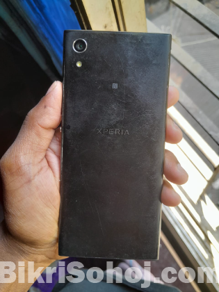 Sony Xa1